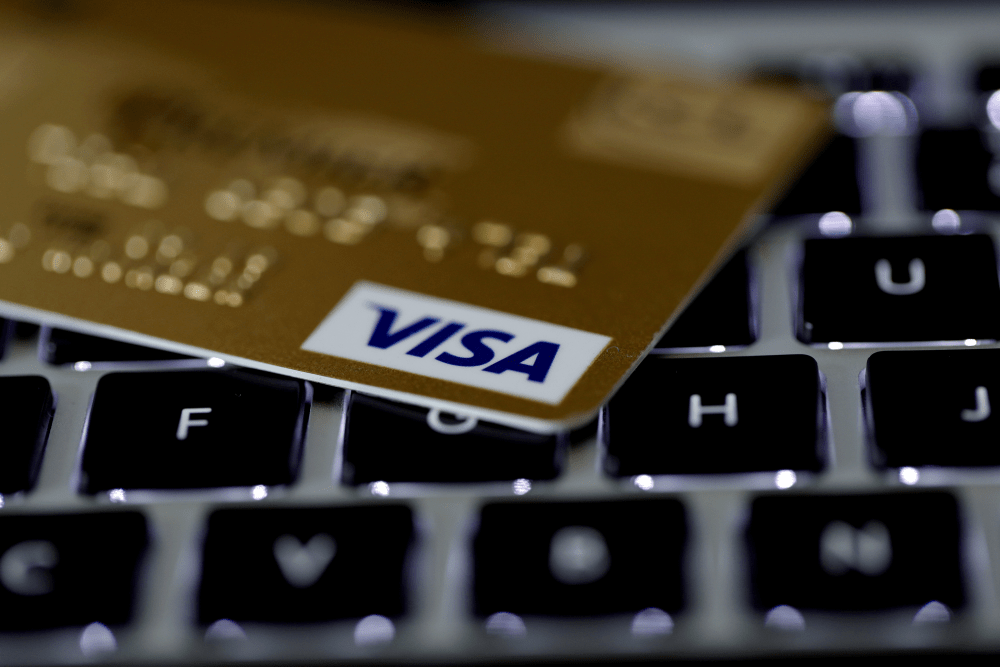 微信支付全面開放綁定境外信用卡，包括VISA。路透社