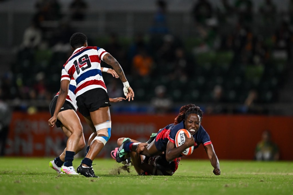 香港女子七欖隊再演7:5勝泰國。 香港女子七欖隊再演7:5勝泰國。
