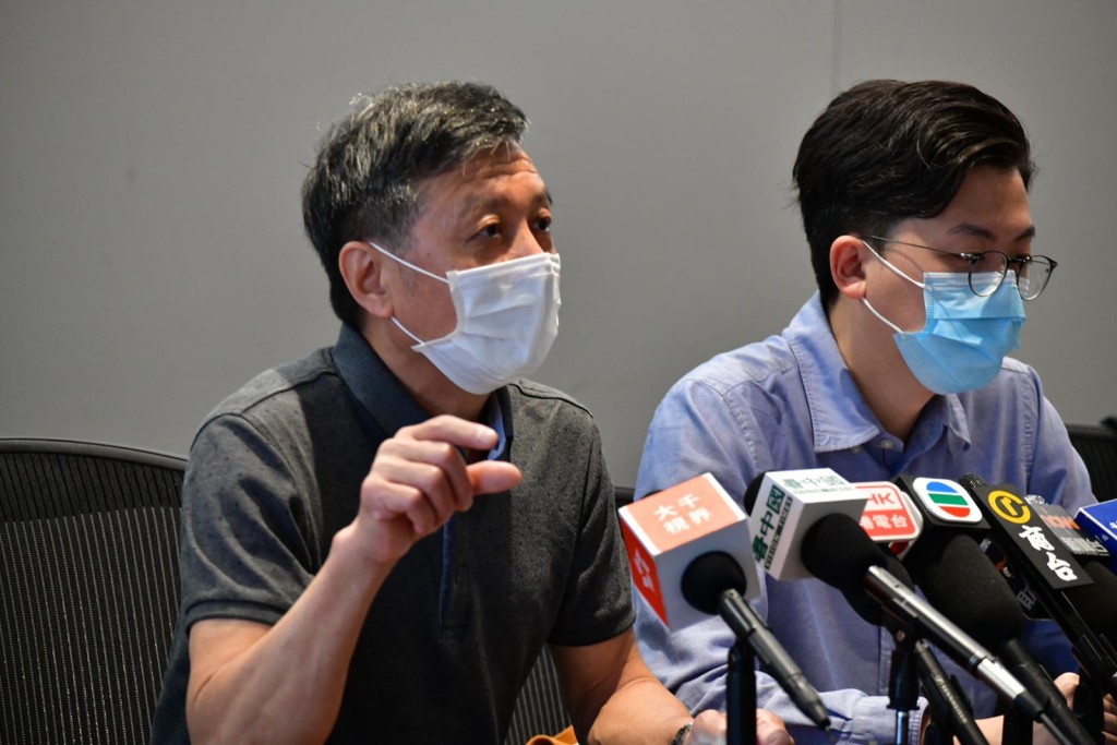 深水埗商場美食廣場商戶代表劉先生表示,因營運的牌照屬於商場擁有,對方表明不會減租,以及獲發的資助不會分發各租戶。