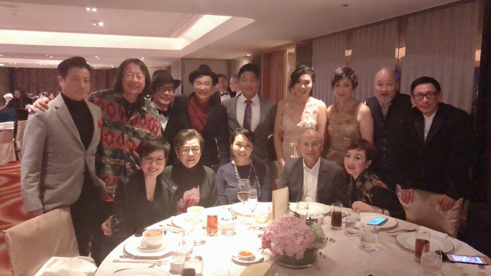 梁葆貞曾出席《香港81》系列梁碧玲的女兒婚宴。