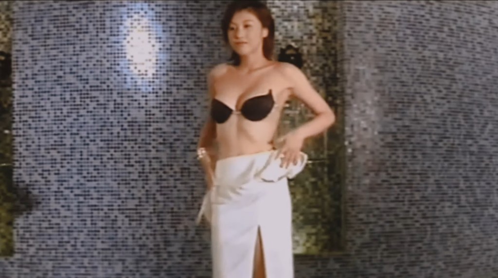 藤原紀香於《雷霆戰警》有不少性感演出。