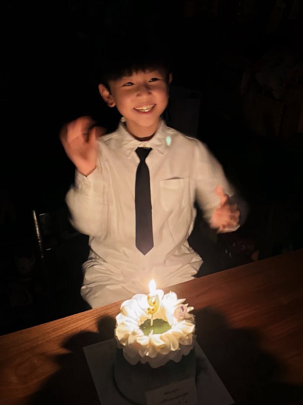 任祉妍形容兒子是「頑皮可愛、心思細膩、倔強不服輸的小男孩」。