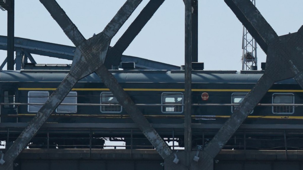 停運了六年的中朝國際客運列車今午恢復通行。中新社