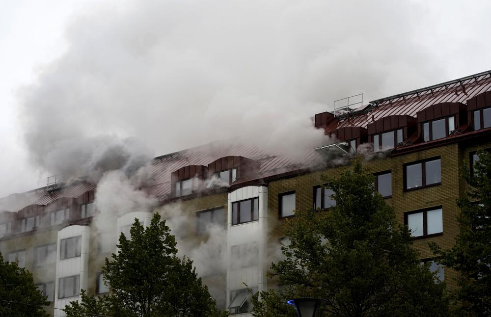 瑞典哥德堡一幢住宅清晨爆炸,約25人受傷送院。AP圖片