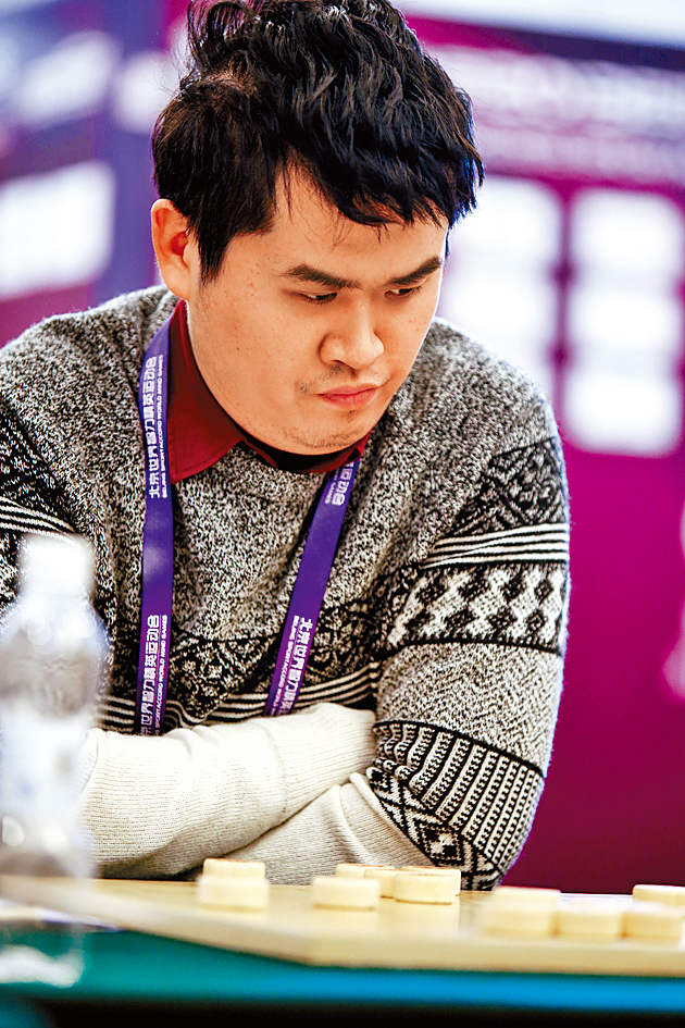 王天一涉嫌受賄，被浙江杭州警方調查。