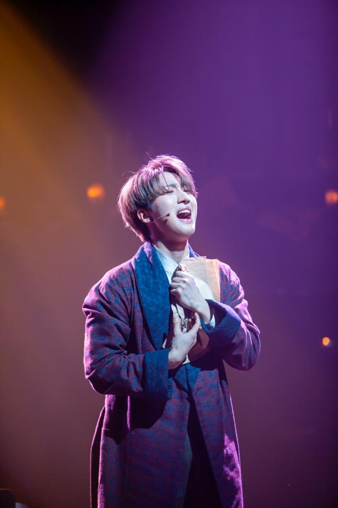 PENTAGON 的 Hui劇中同樣飾演「J」。