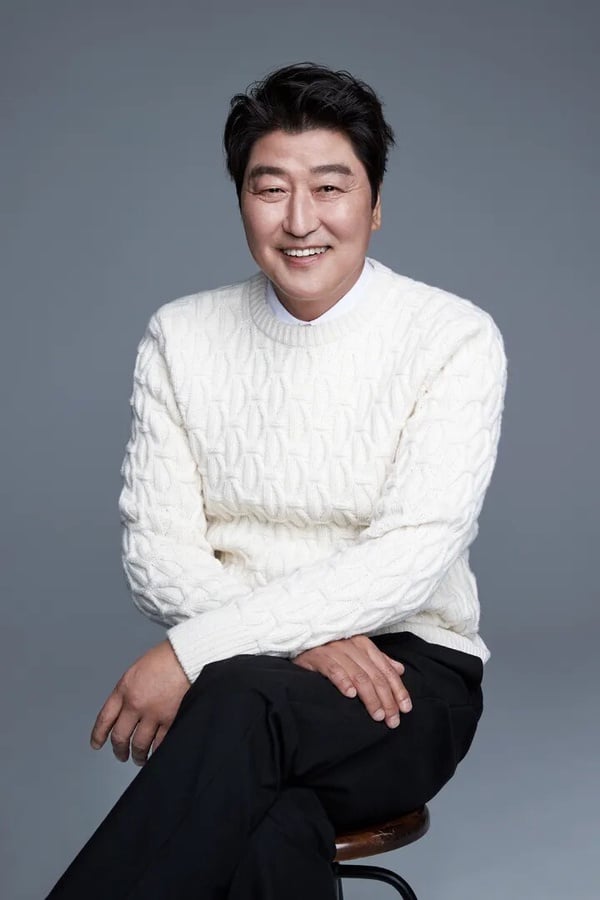 韩国影帝宋康昊担任开幕礼主持。