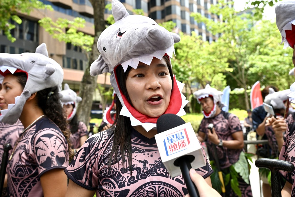 扮演鯊魚的Maggie。劉駿軒攝 扮演鯊魚的Maggie。劉駿軒攝