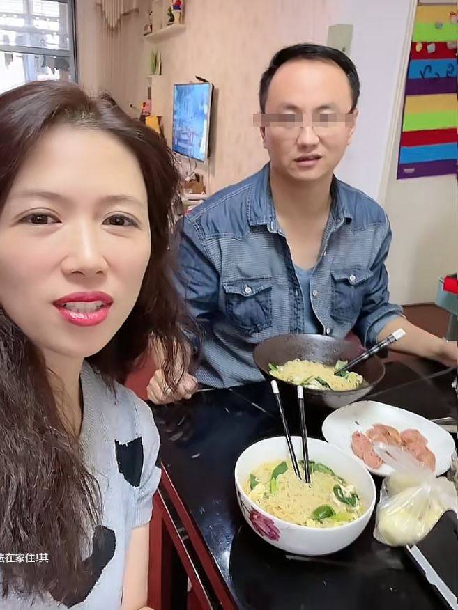 牛娜娜以公開道歉做掩護，每日更新地將丈夫高飛出軌的證據公開展示。抖音＠娜姐重生