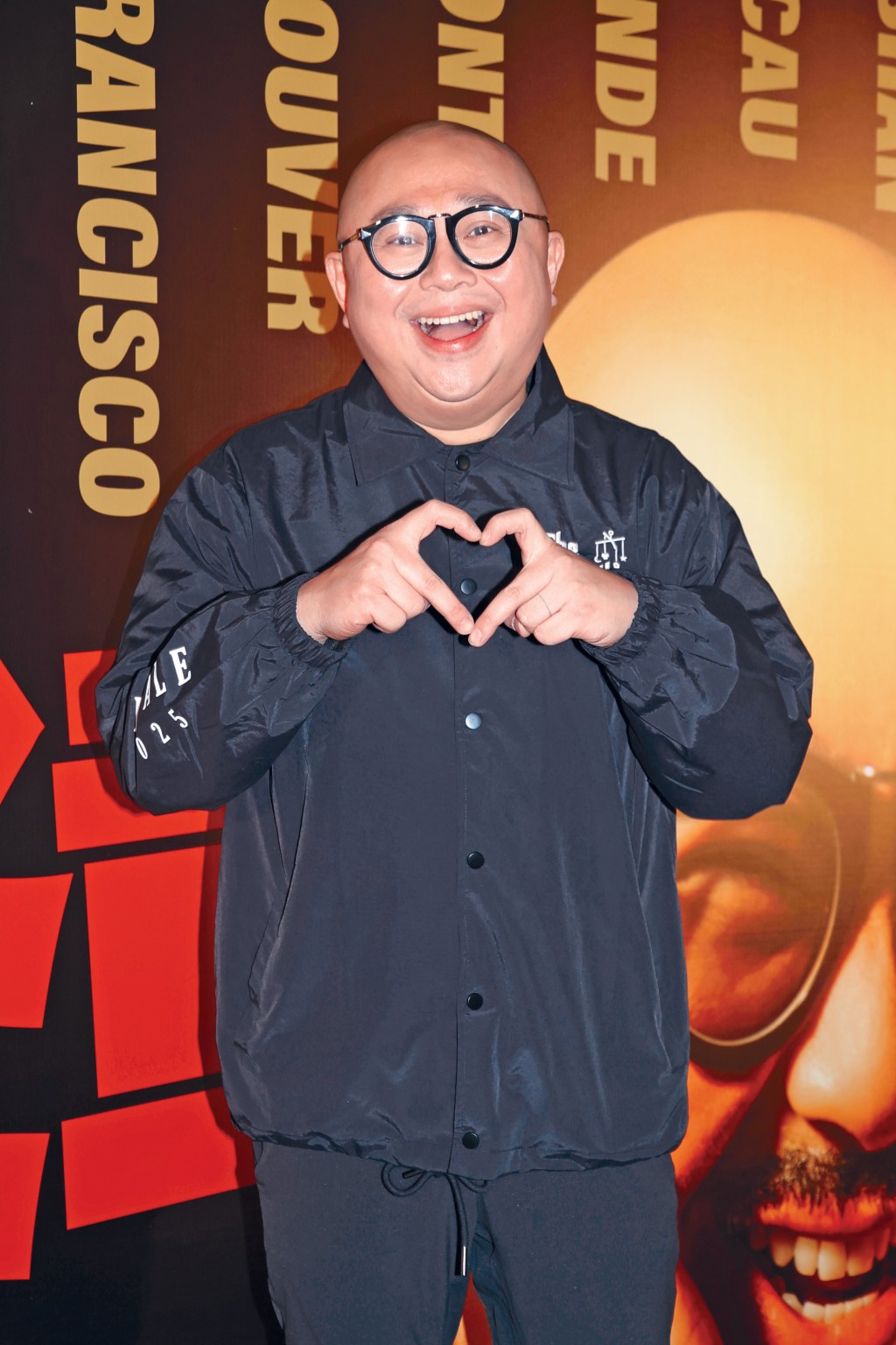 Bob前晚在紅館舉行棟篤笑十分成功。