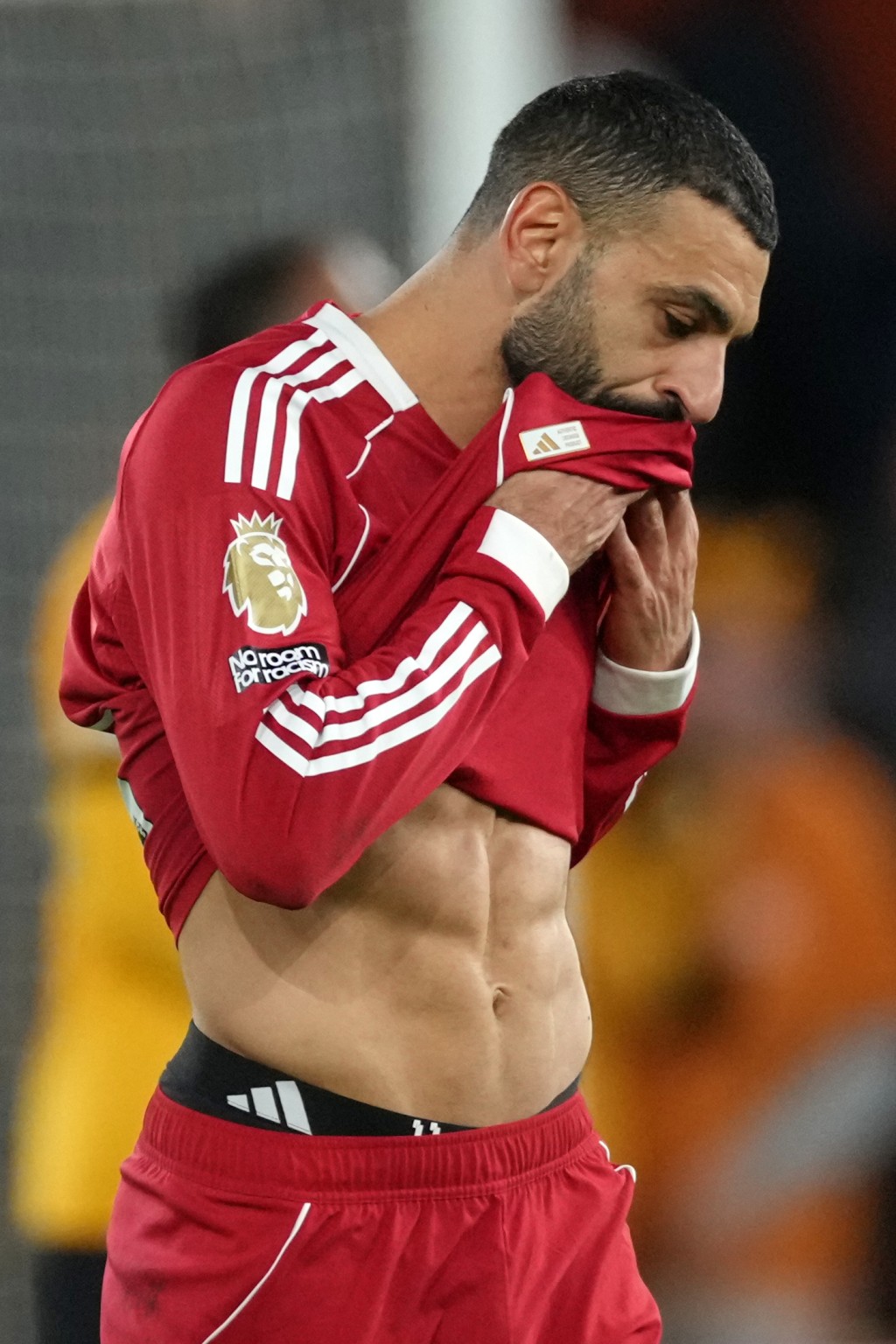 穆罕默德沙拿提早确定离开利物浦。美联社