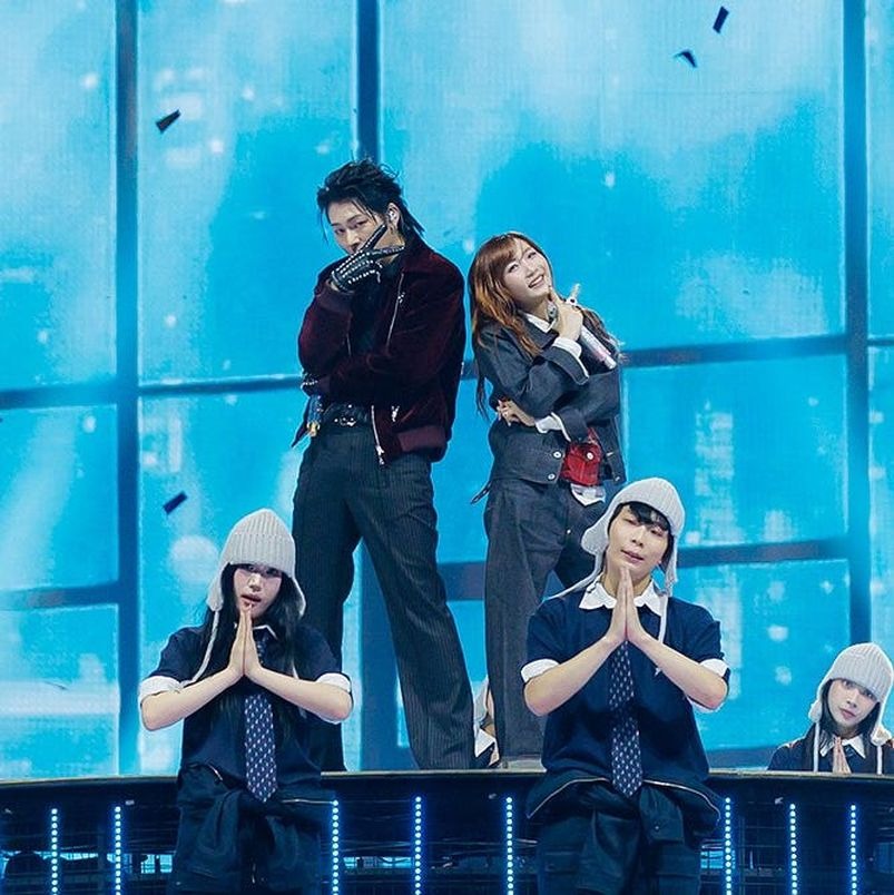 Zico帶來與YOASOBI主音ikura的合體演唱，令全場觀眾驚喜尖叫。