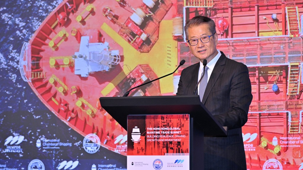 陳茂波指香港成為全球投資者的資金避險安全港。陳茂波網誌圖片