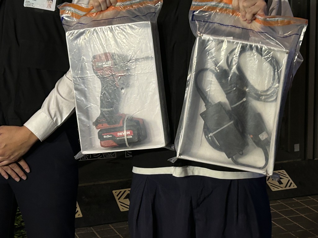 被捕人所使用的裝修工具。