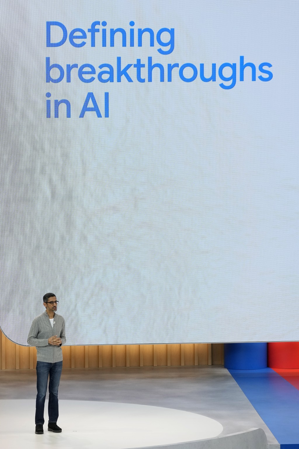Google于开发者大会上展示AI功能。AP