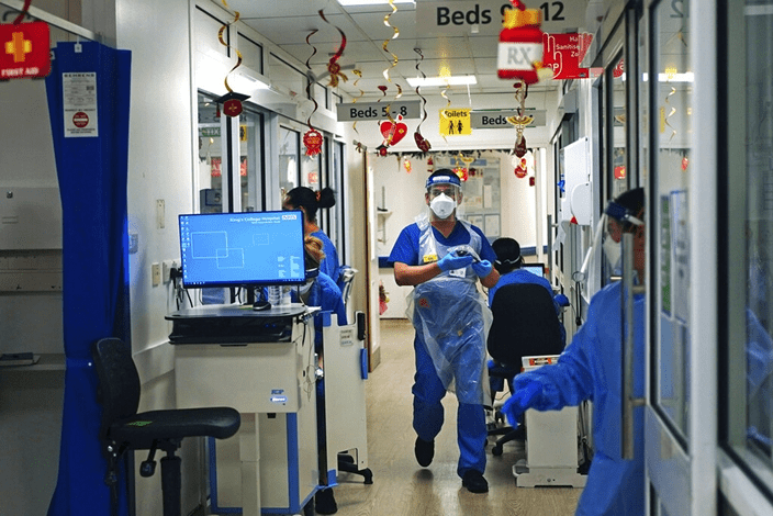 英國醫院人滿為患。