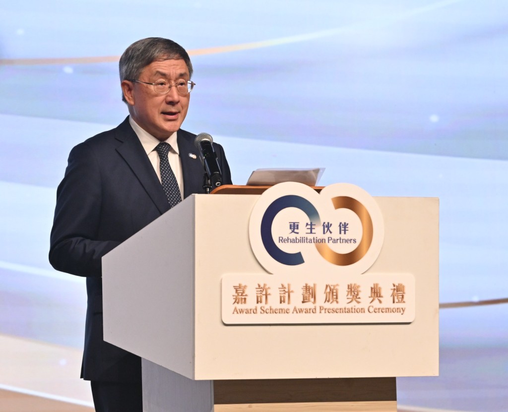 政務司副司長卓永興鼓勵社會各界參與懲教署的更生工作。 政務司副司長卓永興鼓勵社會各界參與懲教署的更生工作。