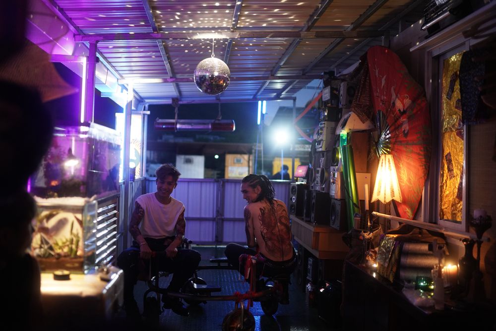 AK透露由《全民造星》時已渴望跟Lokman合作。