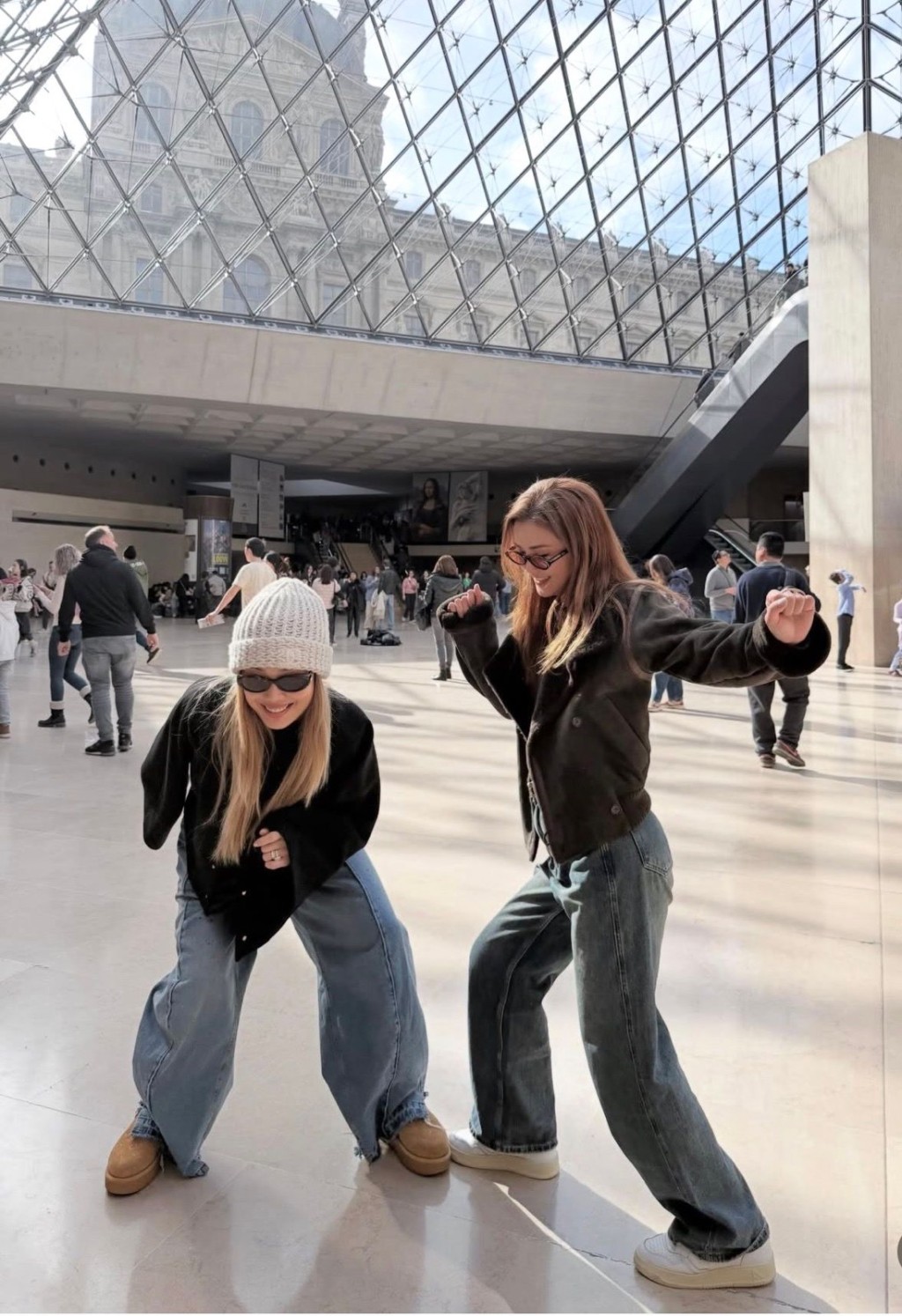 容祖兒超爆笑，羅浮宮聽錯咗做蘿蔔糕。