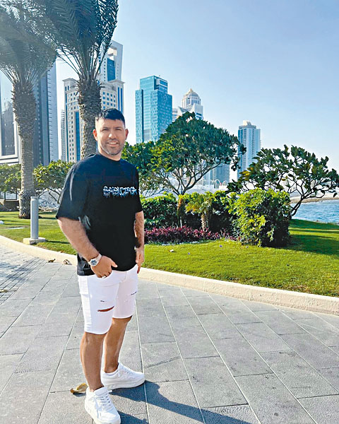 阿古路亲赴卡塔尔，为阿根廷打气。