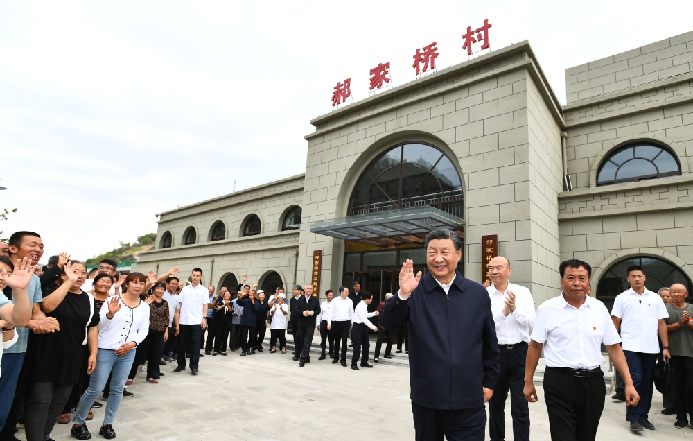 習近平此次綏德之行，可謂公私兼顧。新華社