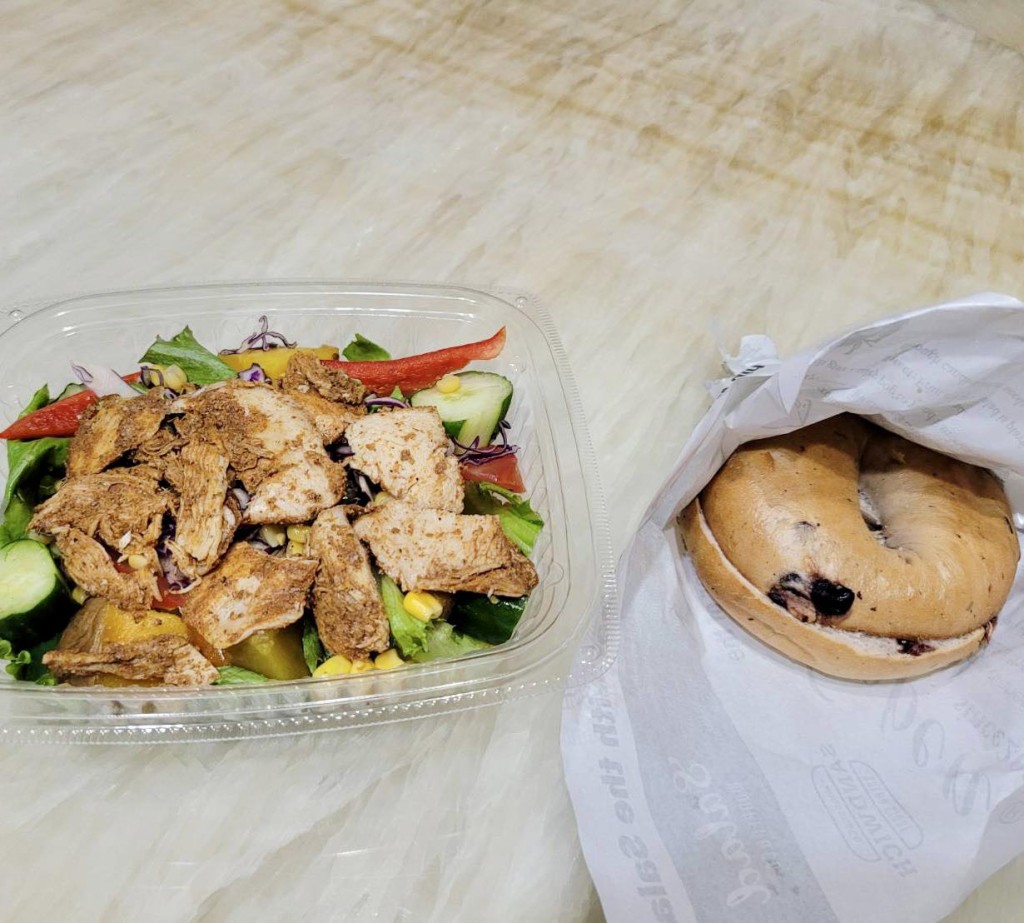 她以往減肥時會完全不攝取澱粉質，但卻體重反彈。（圖片獲「減重醫師 蕭捷健」授權轉載）