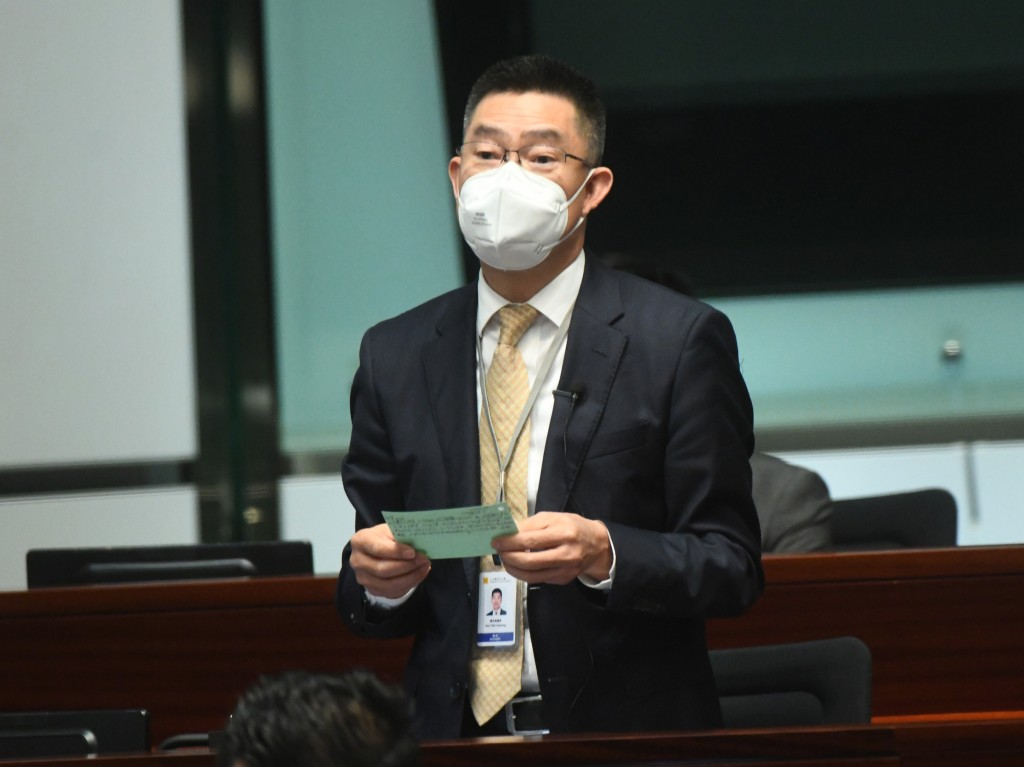譚岳衡表示議案加快國家和香港綠色轉型發展。資料圖片