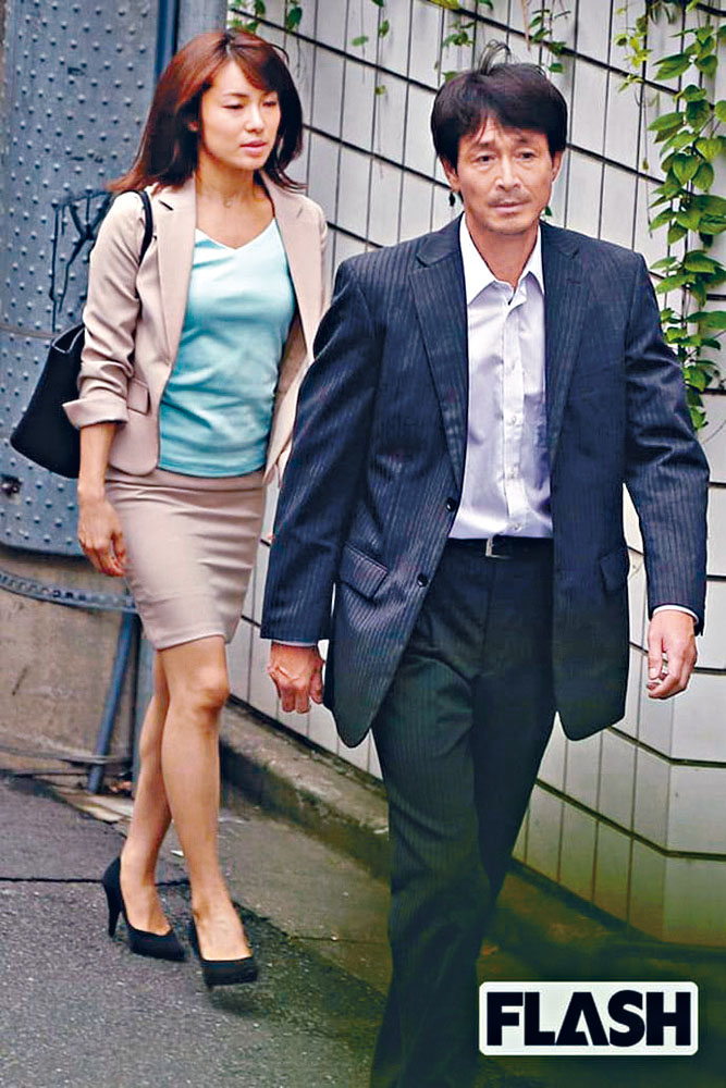 吉田榮作與內山理名近日傳出再婚,吉田父亦向日媒承認。