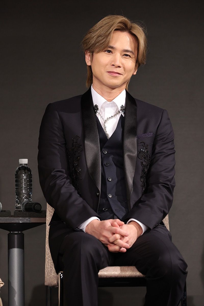 堂本光一今日被爆將與佐藤惠結婚。 堂本光一今日被爆將與佐藤惠結婚。
