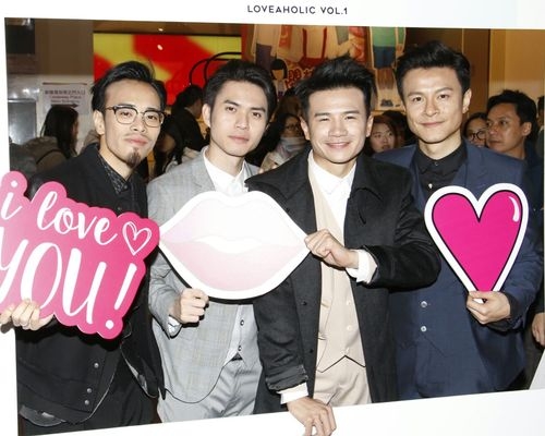 On仔(右)更被批將是隊中最早結婚的人。