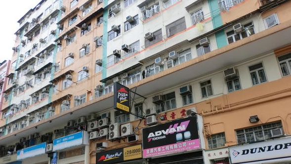 男子被發現倒斃單位房間內。資料圖片