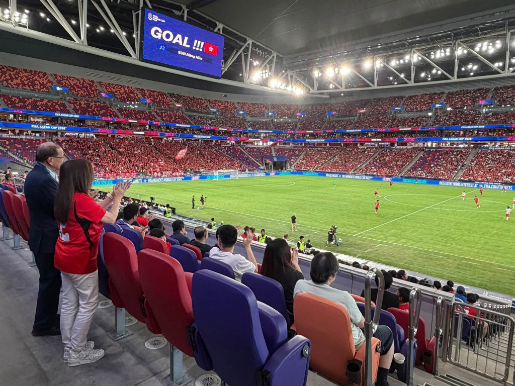 「FIFA ASEAN Cup 2026 東盟盃」賽事今日(27日)於啟德主場館揭幕,由中國香港代表隊對陣老撾隊。羅淑佩fb 「FIFA ASEAN Cup 2026 東盟盃」賽事今日(27日)於啟德主場館揭幕,由中國香港代表隊對陣老撾隊。羅淑佩fb