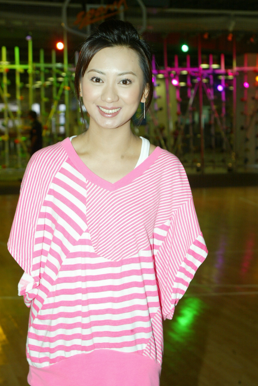汪琳于1996年在TVB电视艺员训练班毕业。