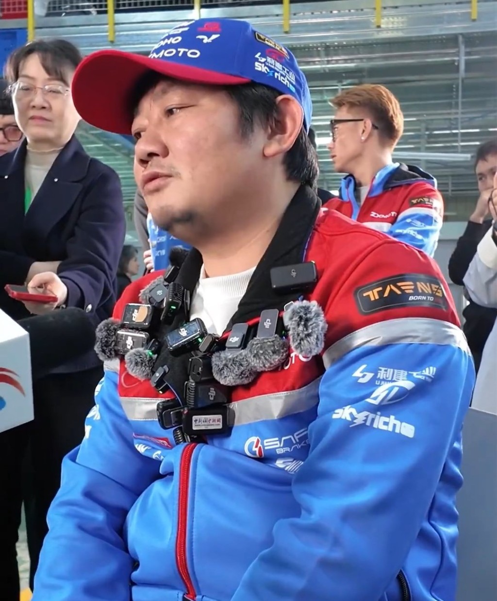 张雪热血奋斗故事再次成热搜。《人民日报》截图