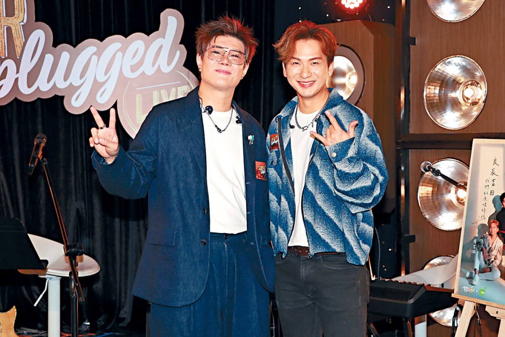 網民覺得周吉佩（右）「熱情奔放」，張與辰就「憂鬱才氣」。