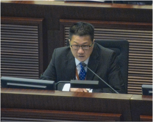 陳積志指當局會全方位支援殘疾運動員。