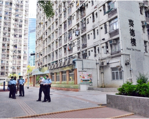 案發於葵德樓對開。資料圖片