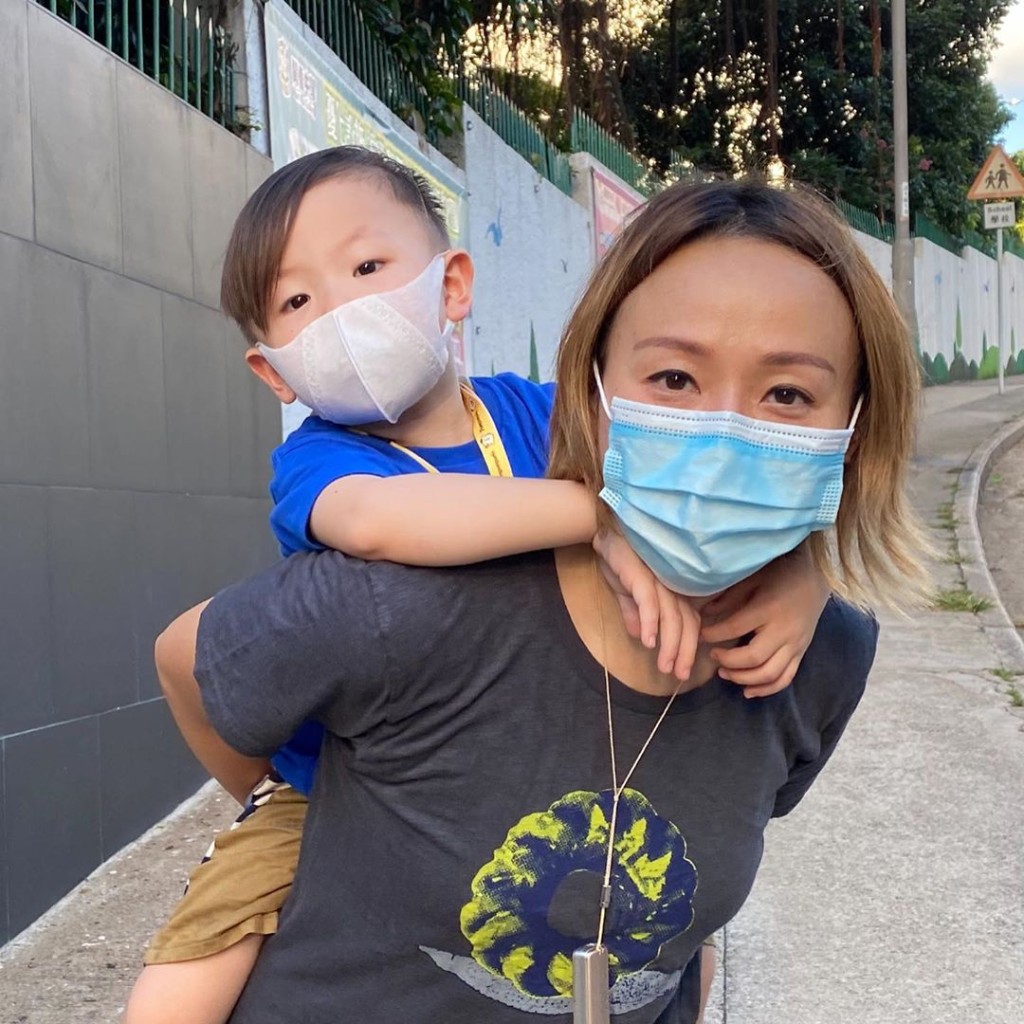 兩母子好Sweet。