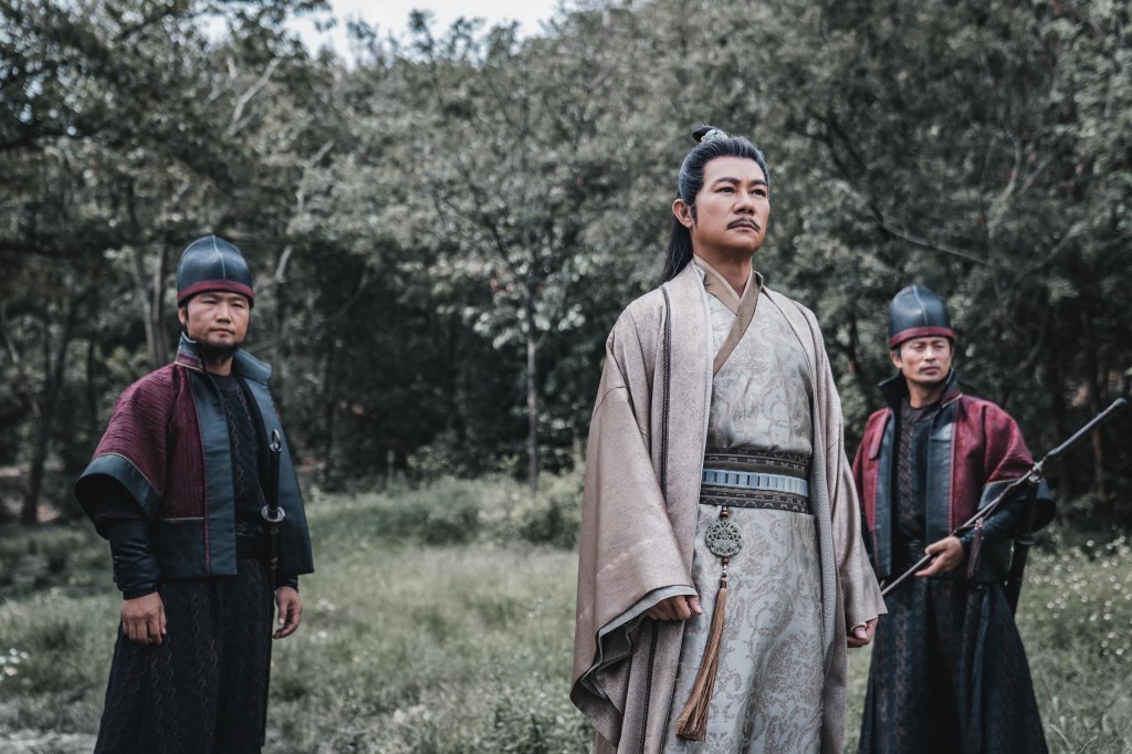 張兆輝在賀歲片《天龍八部之喬峰傳》飾演段正淳。