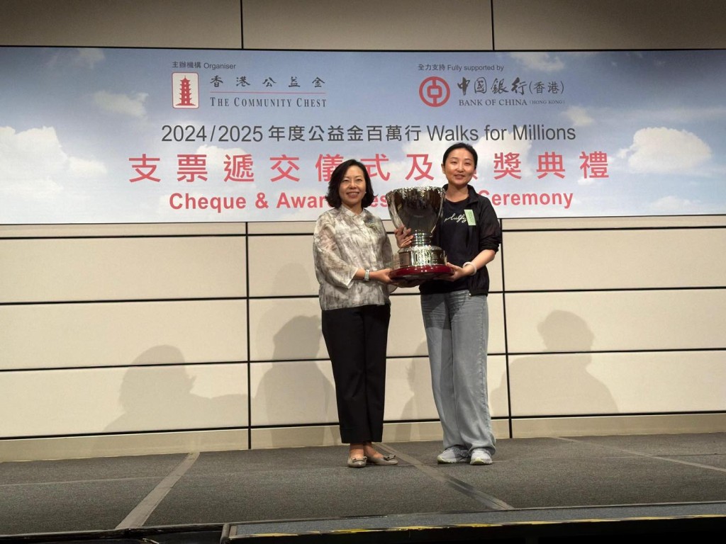 上年度港島、九龍及新界區百萬行匯聚超過170支隊伍。麥美娟fb圖片 上年度港島、九龍及新界區百萬行匯聚超過170支隊伍。麥美娟fb圖片