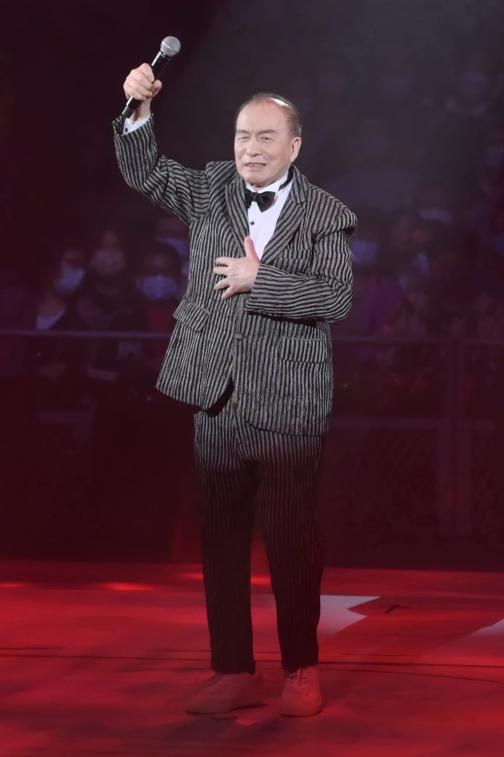 Joe Junior透露Uncle Ray是其父親的好友。
