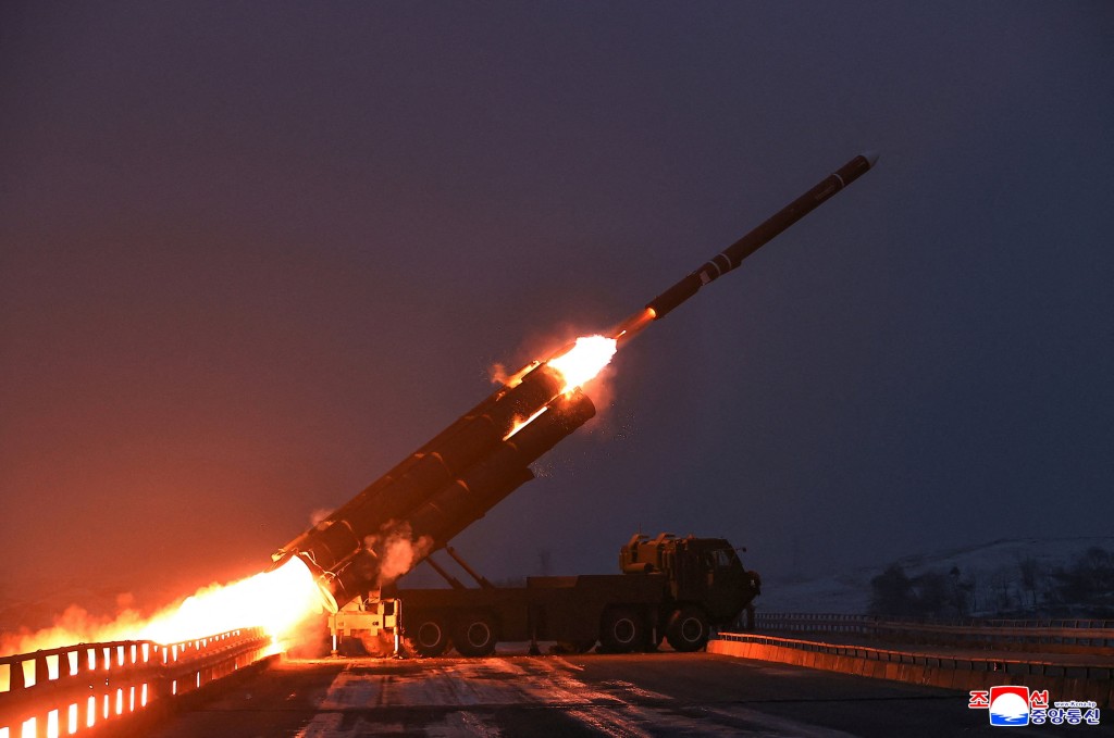 北韓試射長程巡航導彈。路透社