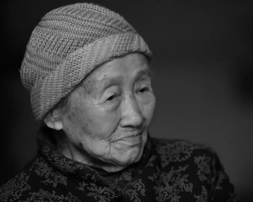 日军慰安妇受害者吴俸贞去世，享年94岁。