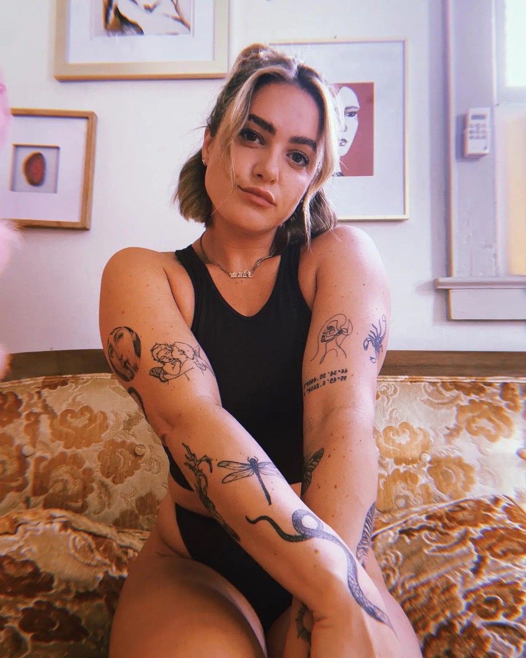 David Harbour被爆偷食戲服設計師Natalie Tippett。