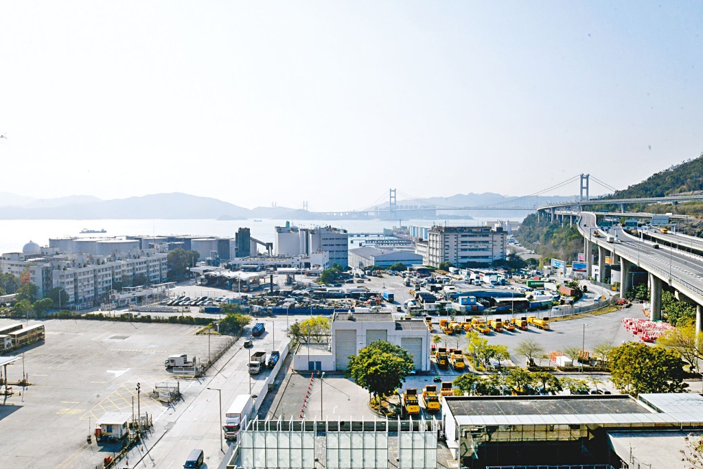 長和旗下香港聯合船塢集團最新就青衣香港聯合船塢及毗鄰政府用地，向城規會申建逾1.5萬伙大型住宅群。