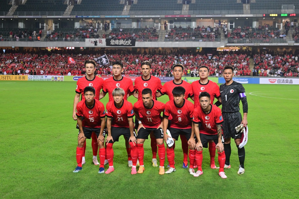 世界杯亚洲区外围赛第二轮，香港对伊朗的赛事昨日晚上在香港大球场举行。陈极彰摄