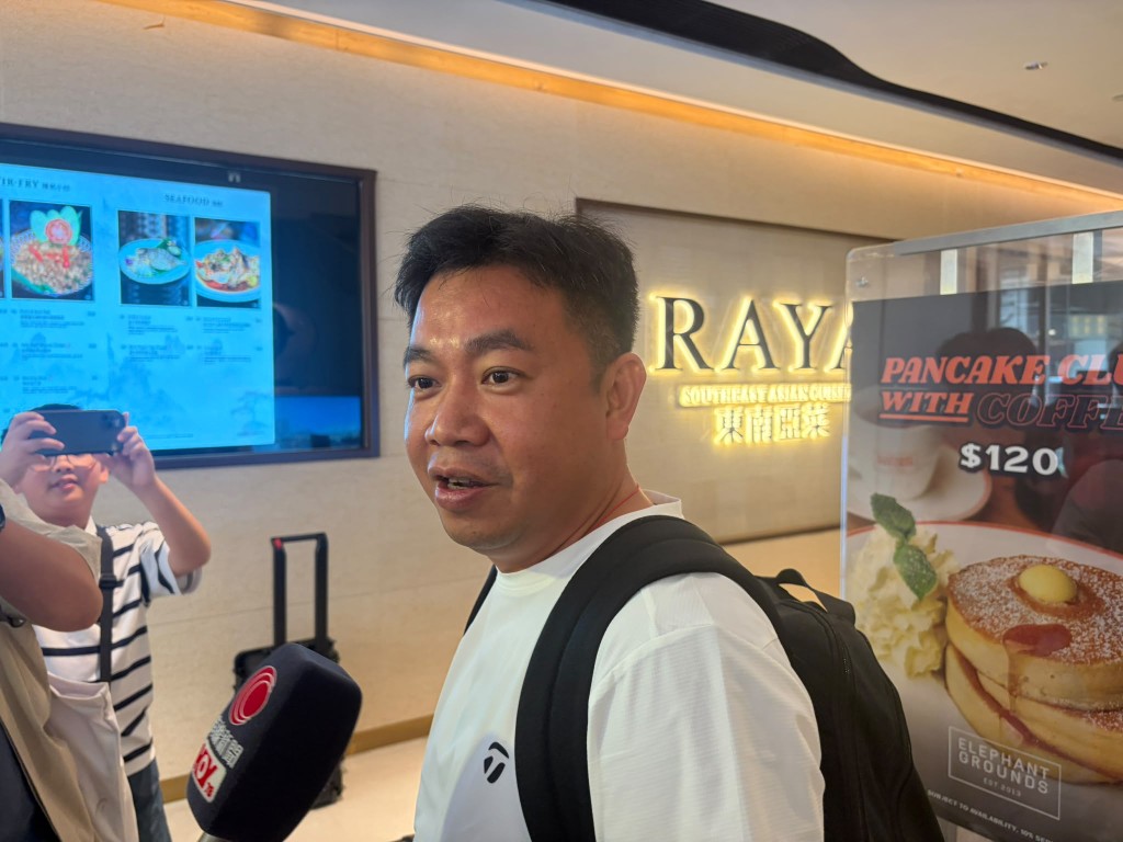 买家林生指斥资700万购2房自住。 买家林生指斥资700万购2房自住。