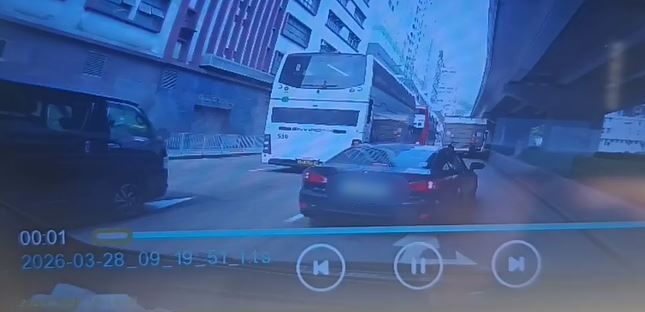 私家車本行快線。fb 車cam L（香港群組）  