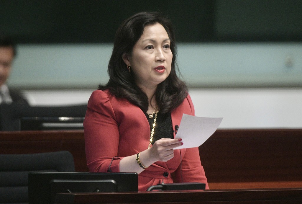 簡慧敏建議律政司可與商經局協同「出海」。資料圖片