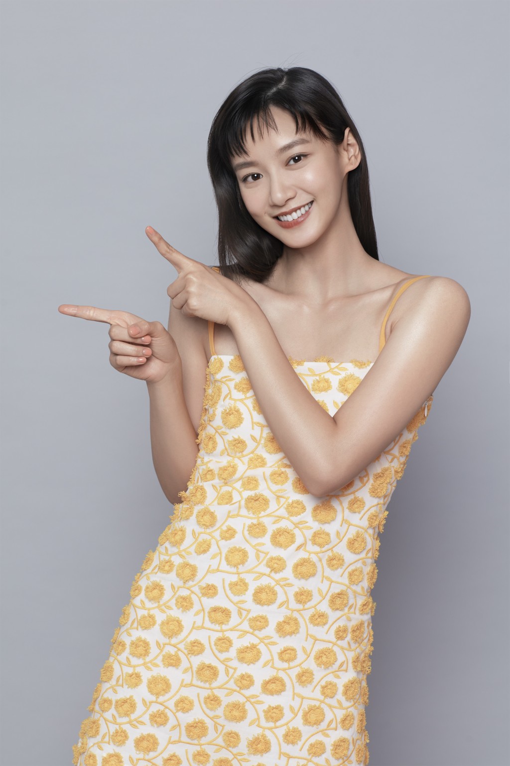 Angela指「別讓自己後悔」成了她目前的人生格言。